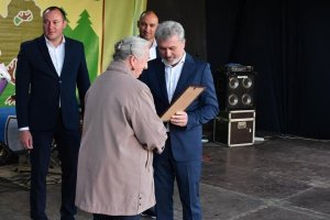 УРОЧИСТОСТІ ТА НАГОРОДЕННЯ ПОЧЕСНИХ ЖИТЕЛІВ КОЗИНА