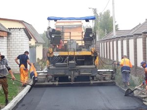 ДОРОЖНІ РОБОТИ ТРИВАЮТЬ!