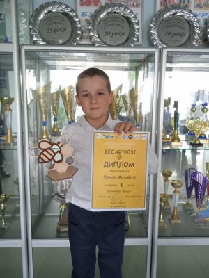 ЯК ТВОРЧІСТЬ ДОПОМАГАЄ ЕКОЛОГІЇ